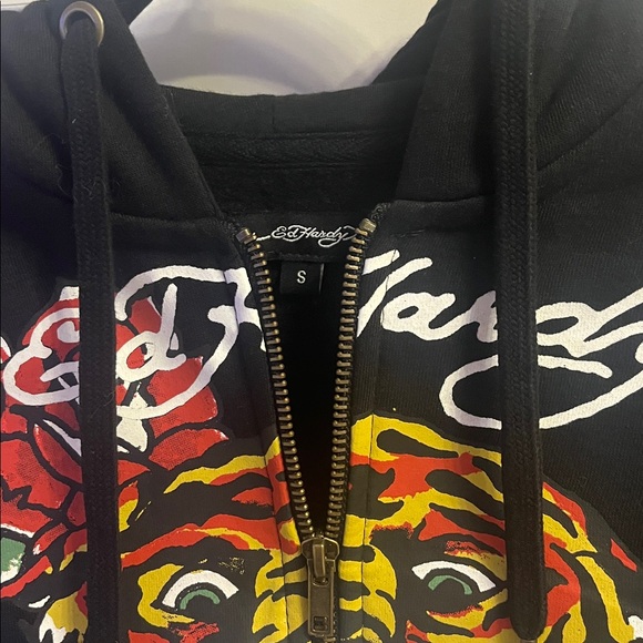 New Ed Hardy crop top hoodie! - Picture 4 of 5